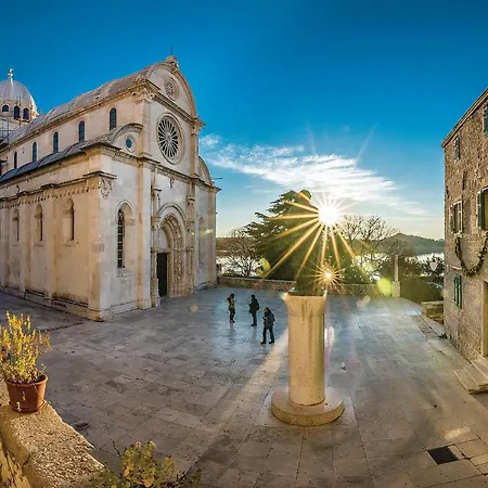 Stunning In With Wifi *